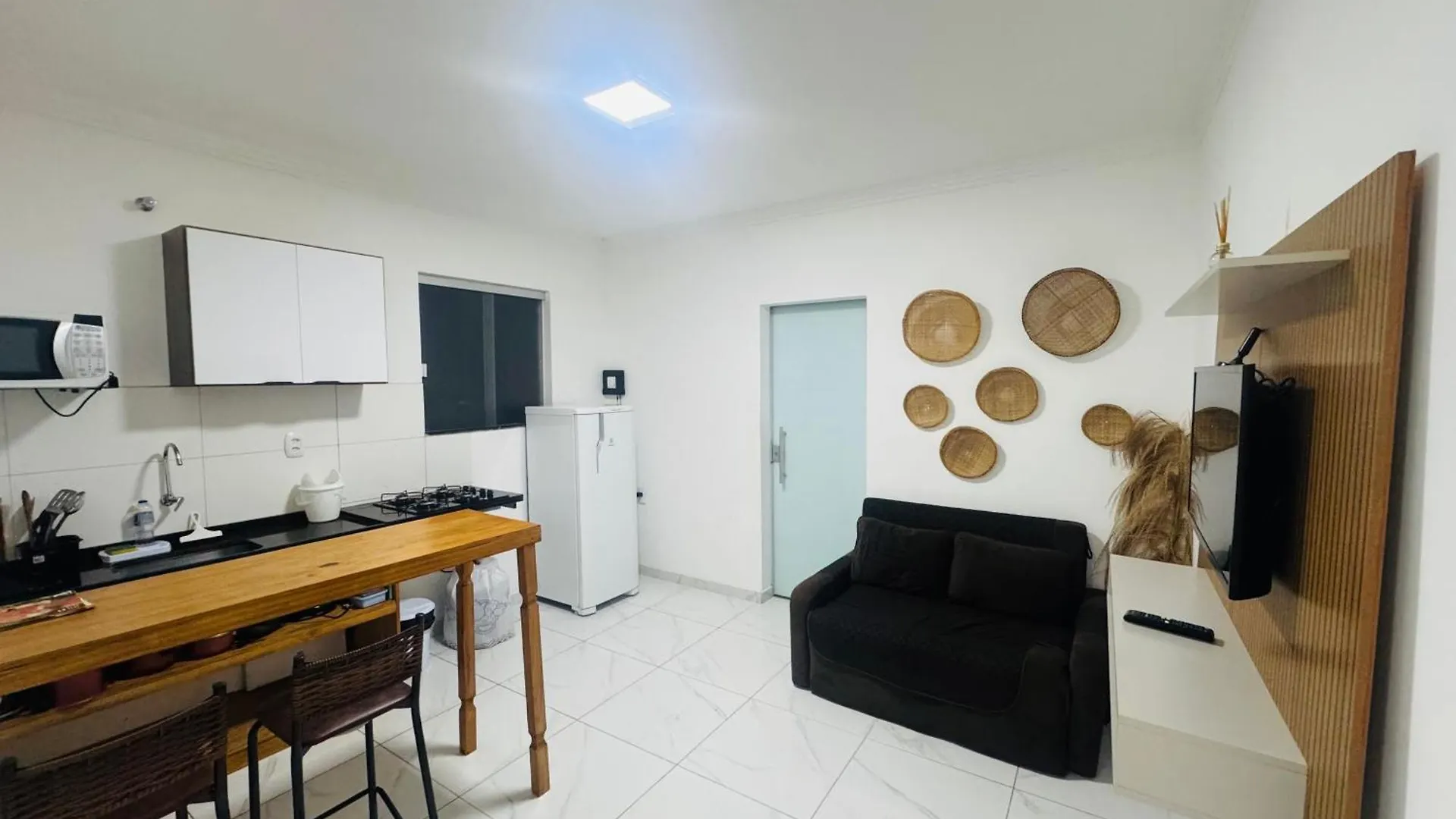 Novo Apartamento Liz 1 ポルトセグロ