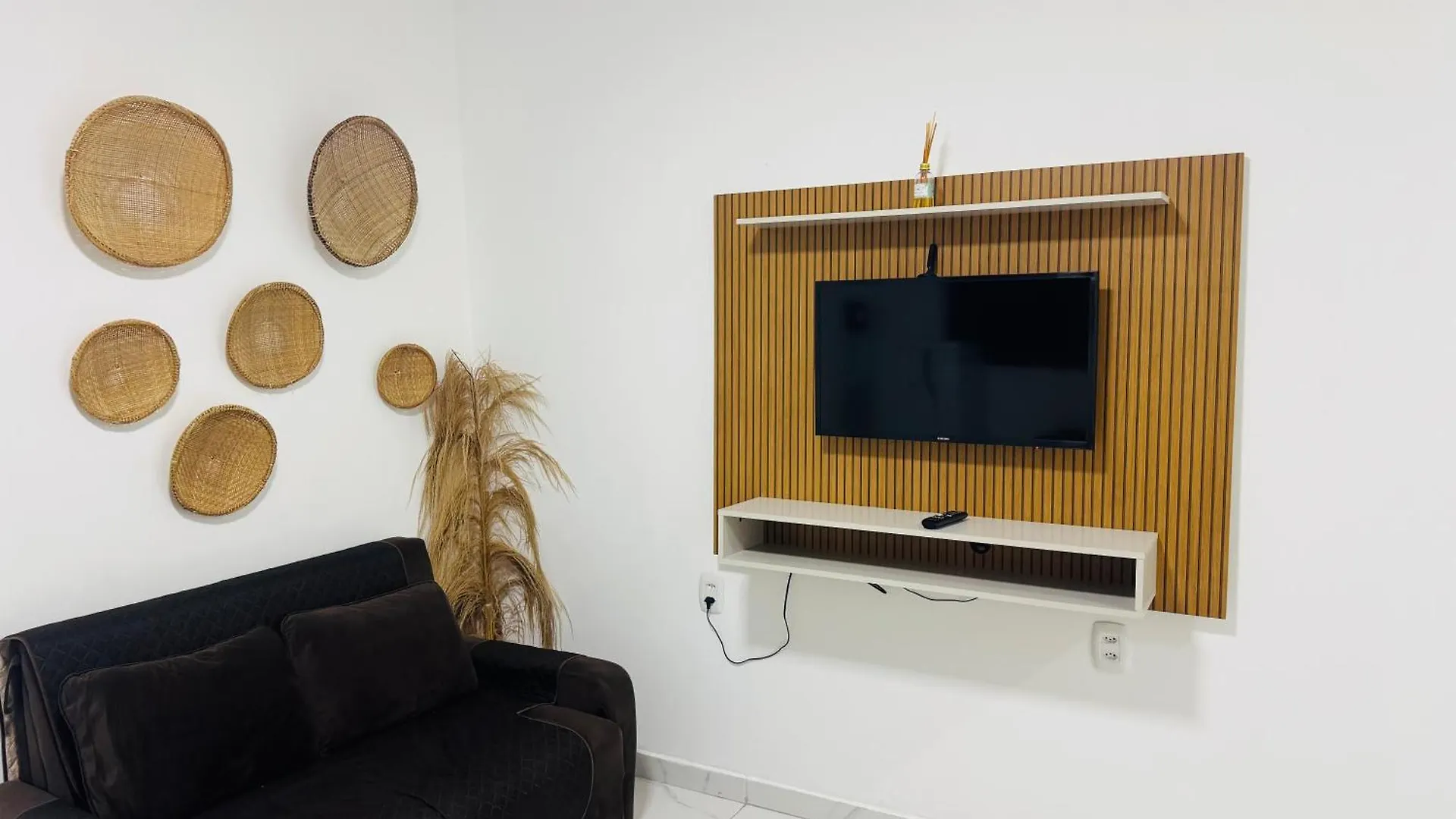Novo Apartamento Liz 1 ポルトセグロ